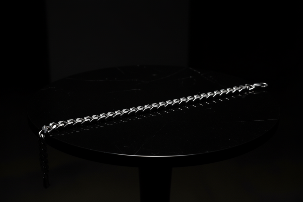 The Ultimate Men's Chain Buying Guide (2026 Edition)
